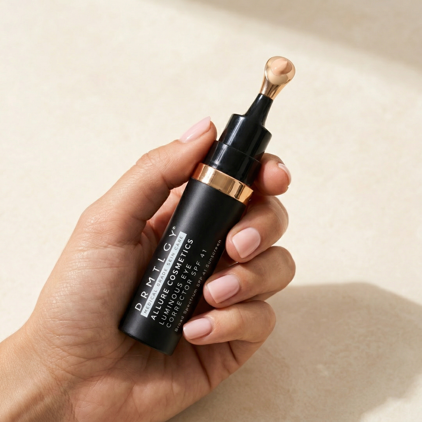 Luminous Eye Corrector SPF 41